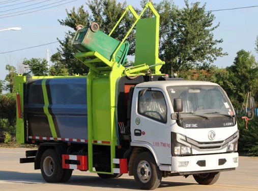 6方侧装压缩垃圾车_东风多利卡D6侧装压缩垃圾车