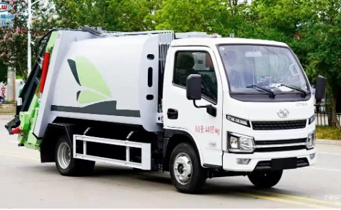 跃进纯电动压缩垃圾车_6方纯电动压缩垃圾车