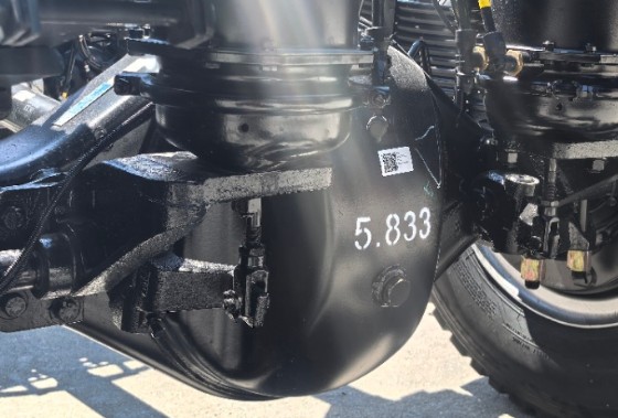 东风华神HV3小三轴平板运输车_板长9.5米平板运输车 东风华神HV3小三轴平板运输车_板长9.5米平板运输车