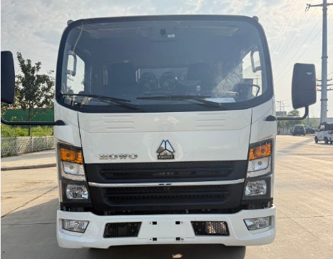 二手重汽豪沃5.8方压缩垃圾车_二手蓝牌5.8方压缩垃圾车