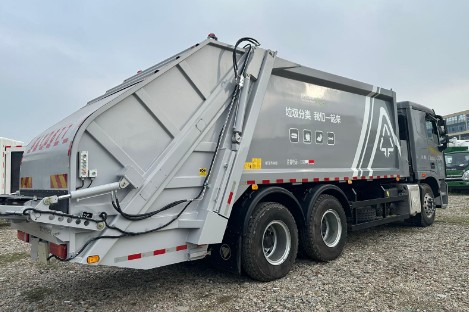 二手福田后八轮22方压缩垃圾车_二手福田原厂压缩垃圾车