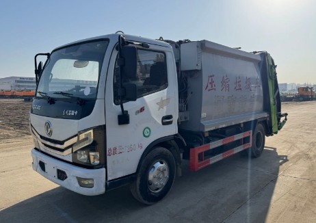 二手东风多利卡6方压缩垃圾车_二手湖北东正6方压缩垃圾车