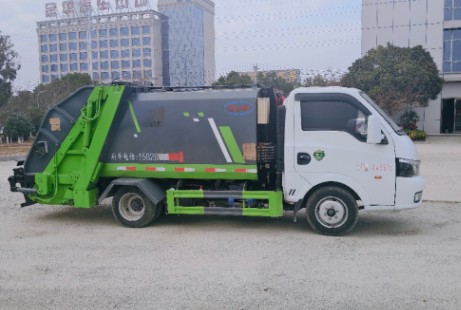 二手东风途逸4.5方压缩垃圾车_二手4.5方蓝牌压缩垃圾车