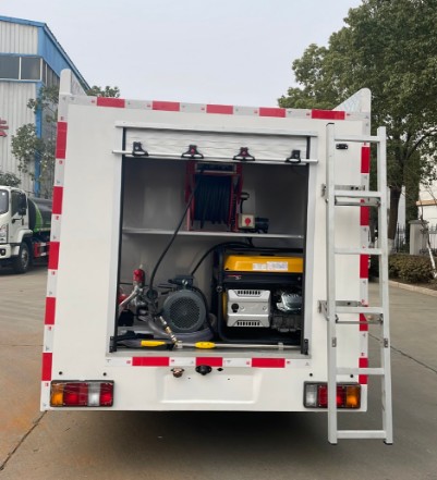 国六庆铃五十铃双排座白蚁防治车_白蚁防疫专用喷药车_白蚁防治作业车 国六庆铃五十铃双排座白蚁防治车_白蚁防疫专用喷药车_白蚁防治作业车