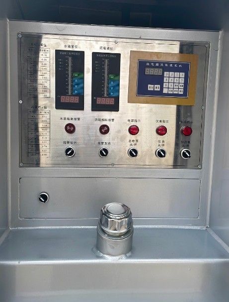 国六庆铃五十铃双排座白蚁防治车_白蚁防疫专用喷药车_白蚁防治作业车 国六庆铃五十铃双排座白蚁防治车_白蚁防疫专用喷药车_白蚁防治作业车