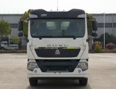 重汽豪沃TX5纯电动吸粪车_楚胜12方新能源吸粪车