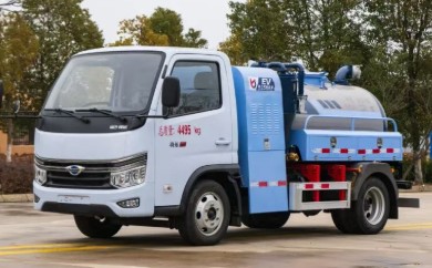 福田领航S1纯电动吸污车_纯电动2.5方吸污车