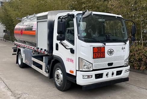 国六6吨解放J6F飞机加油车_CLQ5122GJY6CAF型飞机加油车 国六6吨解放J6F飞机加油车_CLQ5122GJY6CAF型飞机加油车